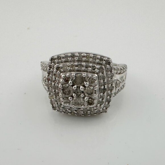 Beautiful 1.00 Carat Natural Cushion Cut Diamond Ring Size 6.25 - Picture 11 of 16